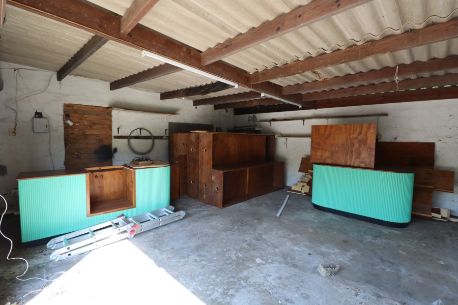 Commercial Property for Sale in Chelsea Eastern Cape